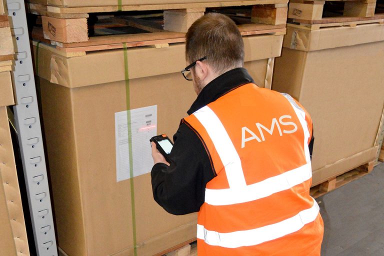 pallet scanning 768x512