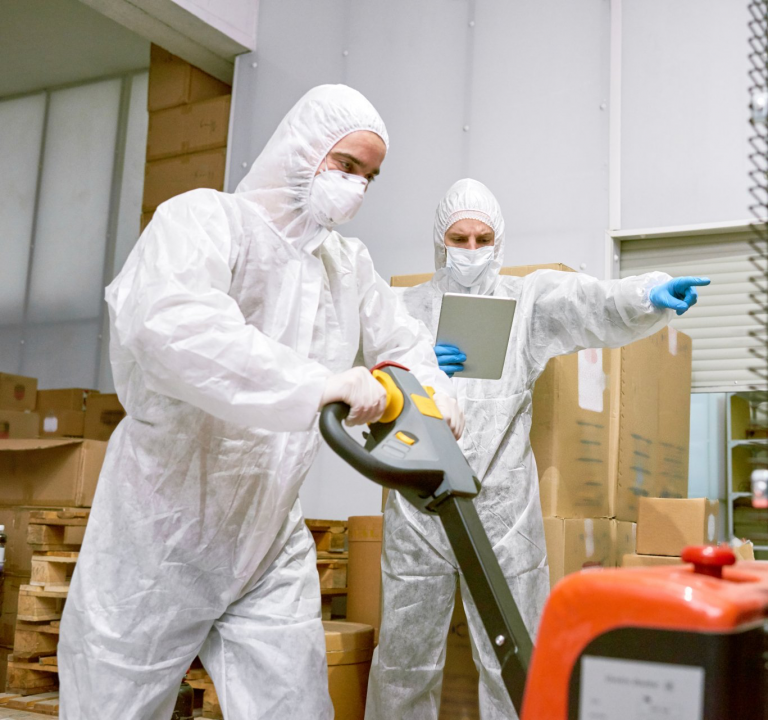 working process in factory warehouse SWDHF3R c3709469 768x720